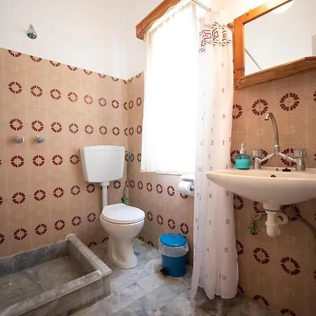 Cleio's بيت ضيافة